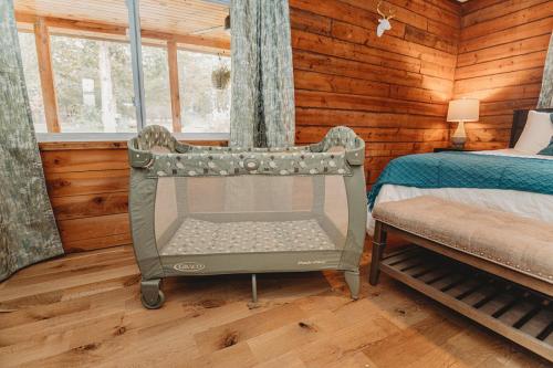 Cedar Grove Cabin Family Friendly Cabin Rental In Missouri